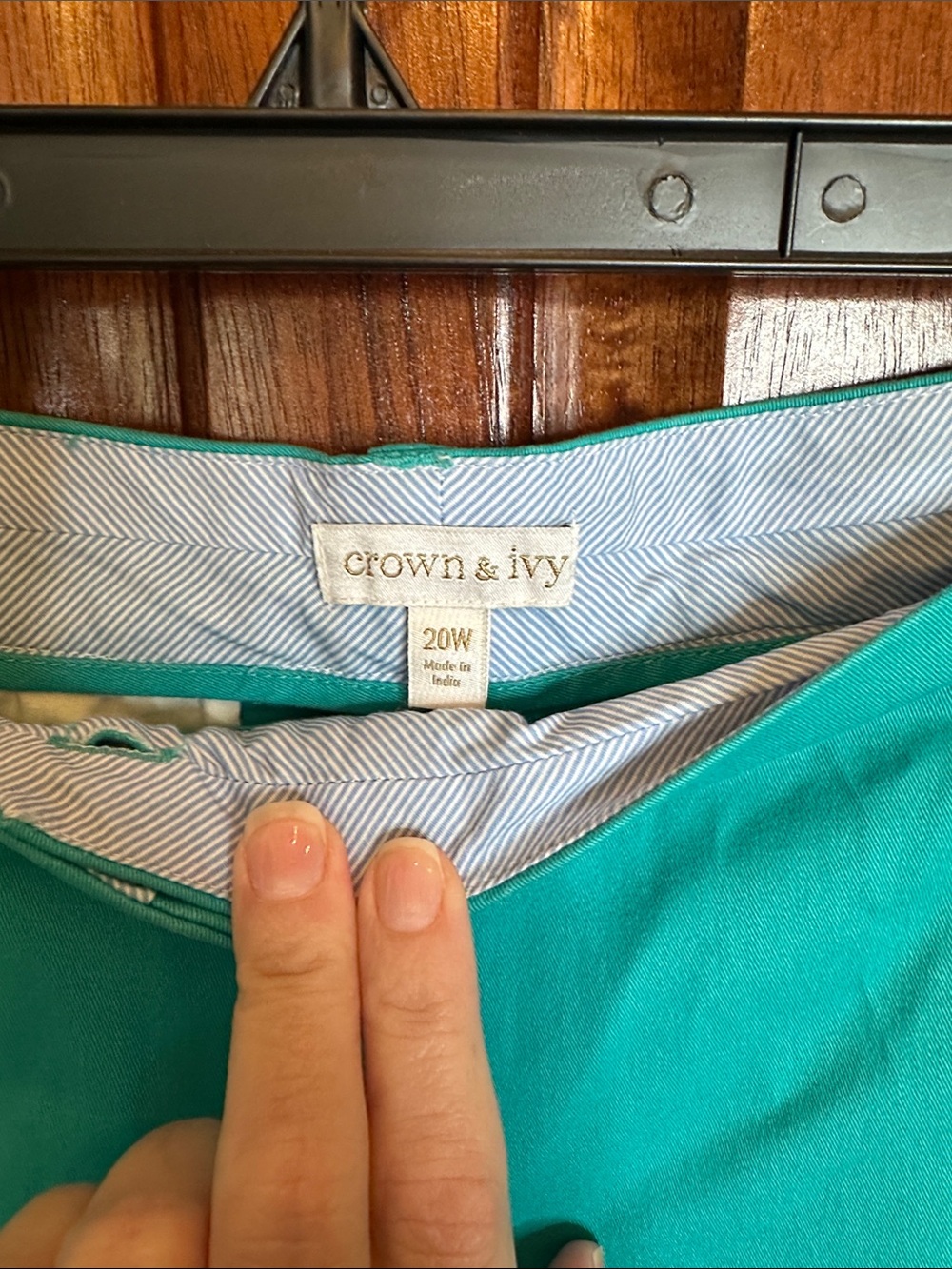 crown & ivy Turquoise Shorts - Picture 2 of 5